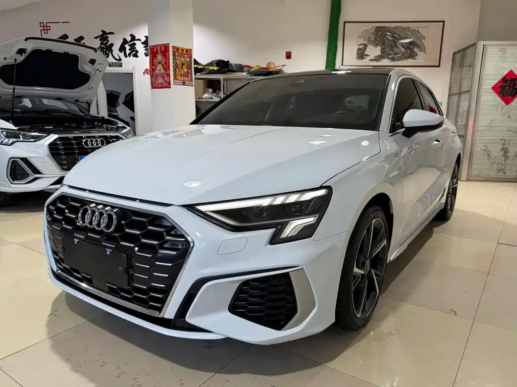 Audi A3 2022 из CN, фото 1