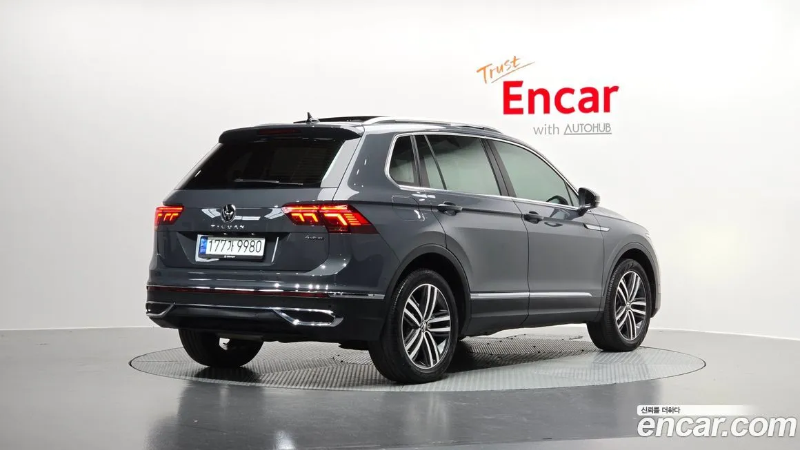 Volkswagen Tiguan — фото 2