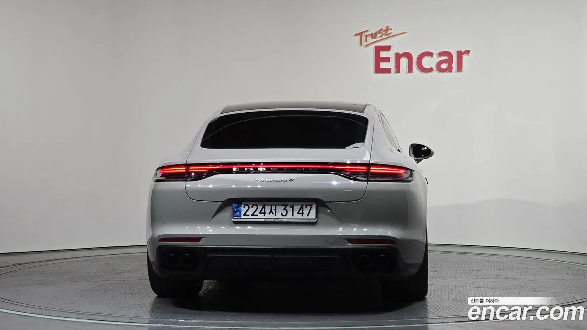 Porsche Panamera 2023 из KR, фото 4