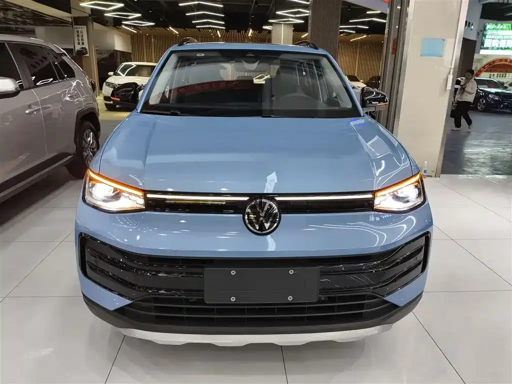 Volkswagen Tharu 2024 из CN, фото 8