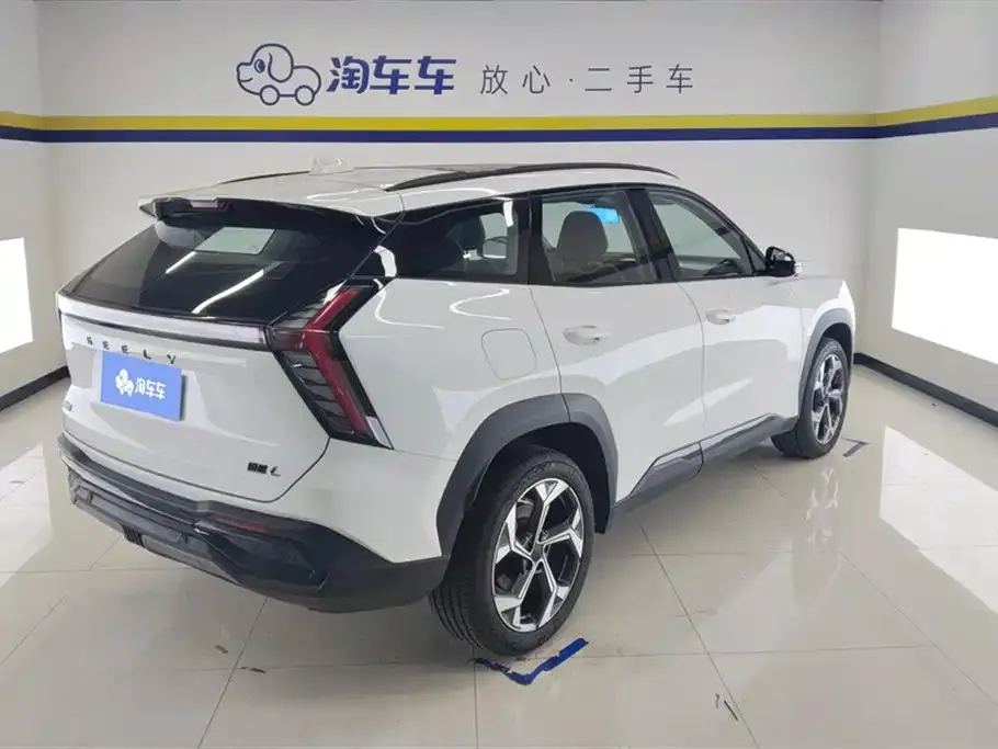 Geely Boyue L 2023 из CN, фото 3