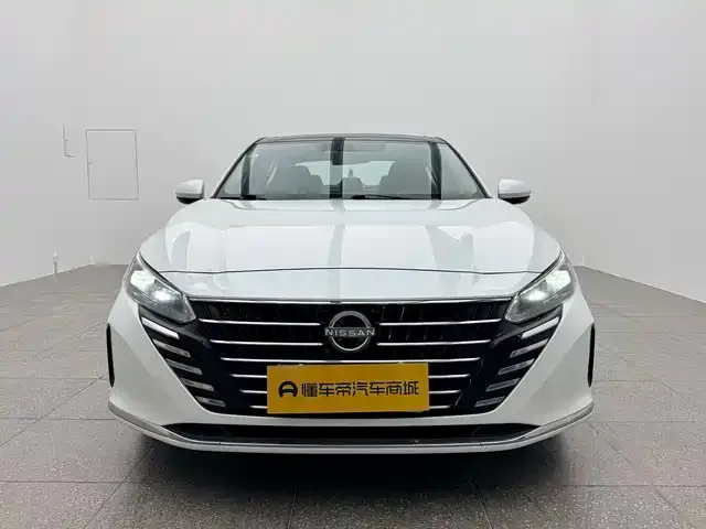 Nissan Teana — фото 4