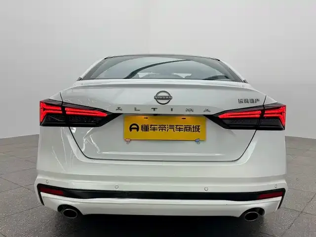 Nissan Teana — фото 3