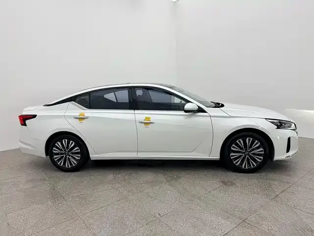 Nissan Teana — фото 9