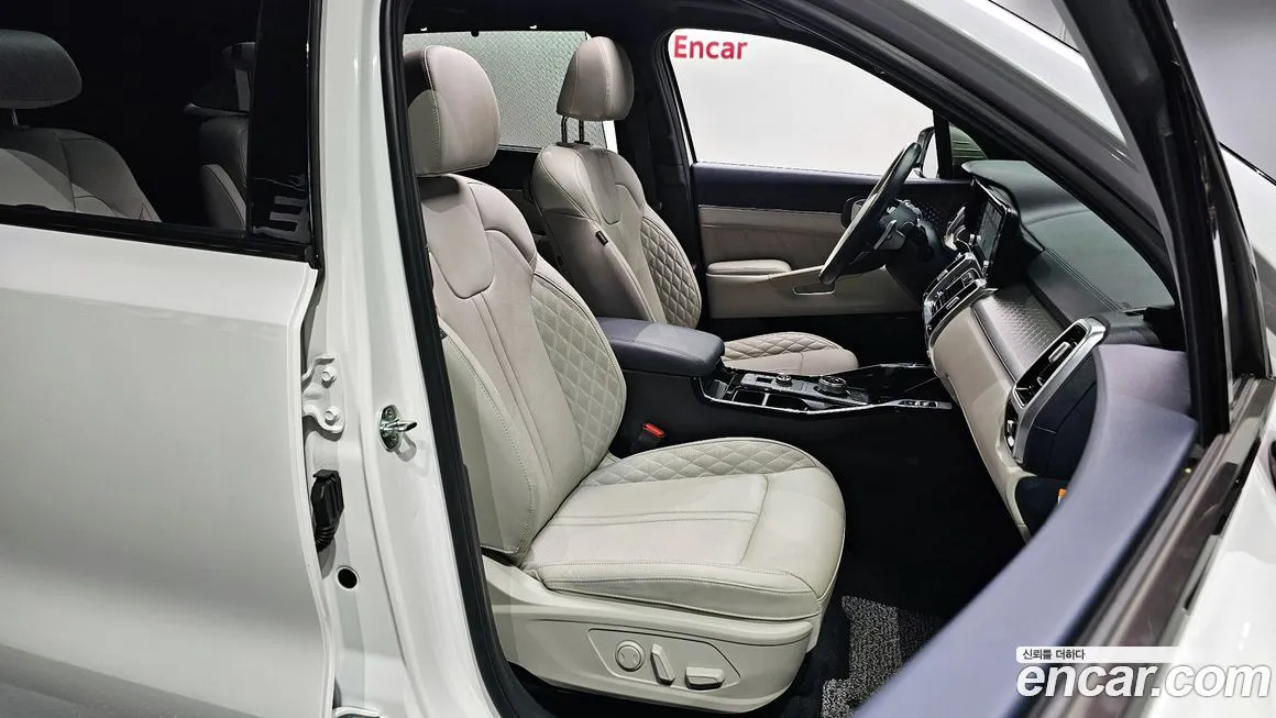 Kia Sorento — фото 9