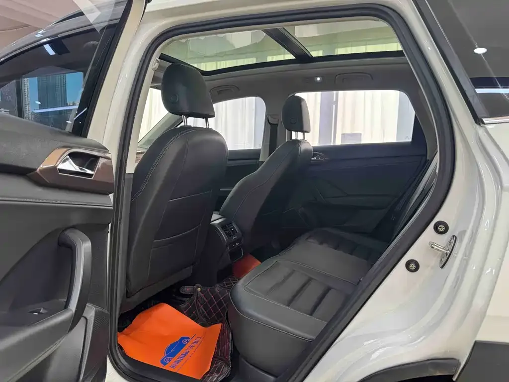 Volkswagen Tharu 2022 из CN, фото 10