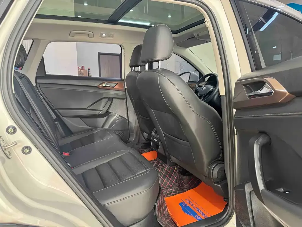 Volkswagen Tharu 2022 из CN, фото 8