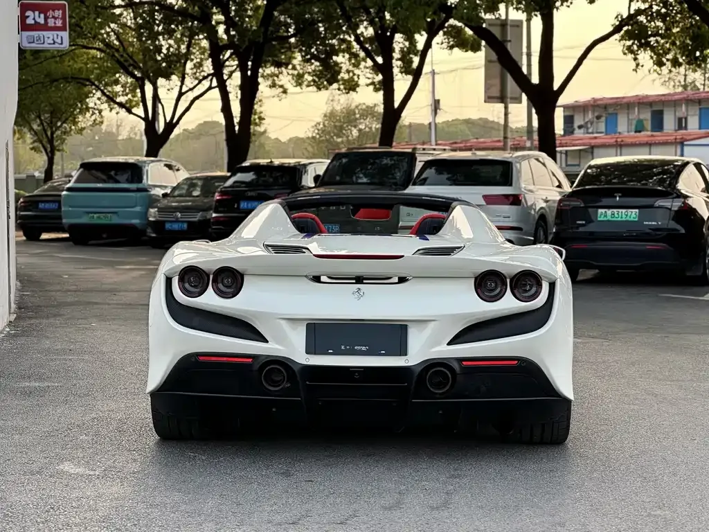 Ferrari F8 2022 из CN, фото 10