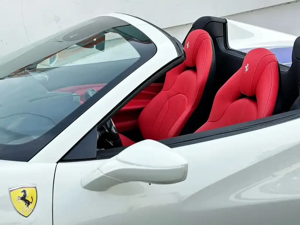 Ferrari F8 2022 из CN, фото 2