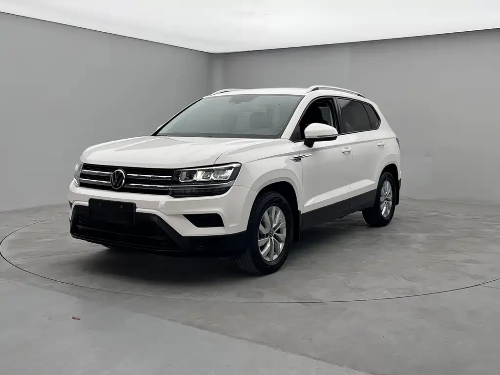 Volkswagen Tharu — фото 1