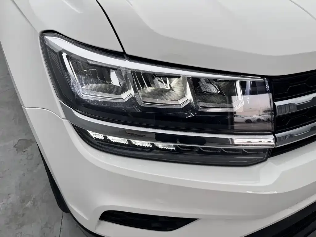 Volkswagen Tharu — фото 10