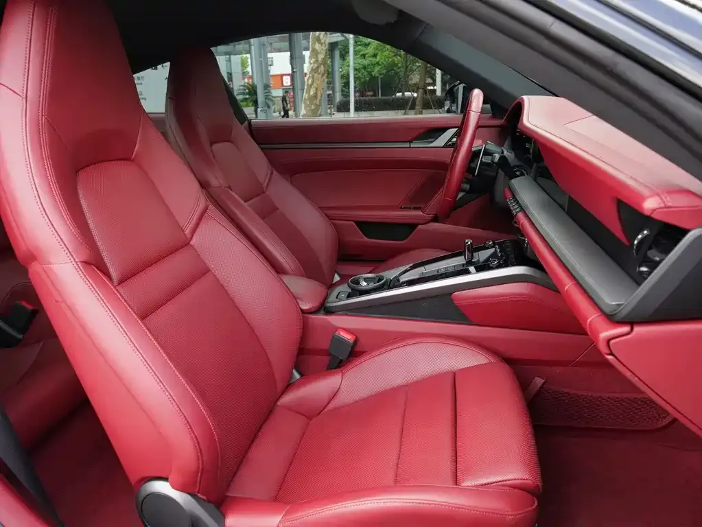 Porsche 911 2021 из CN, фото 8