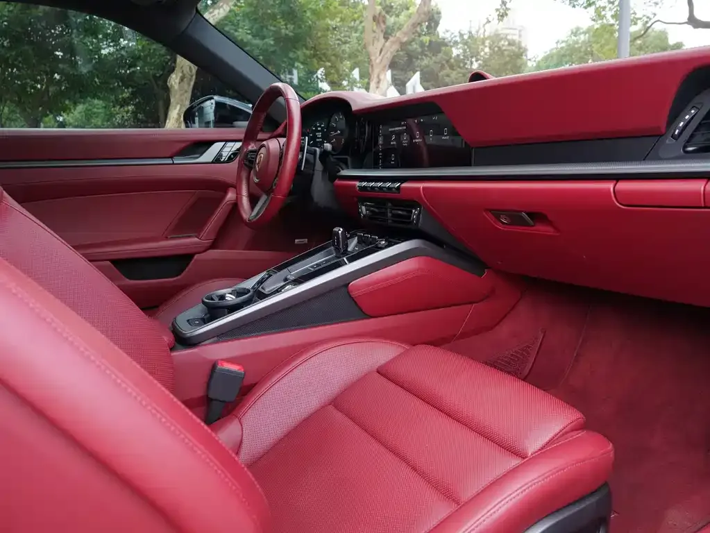 Porsche 911 2021 из CN, фото 5