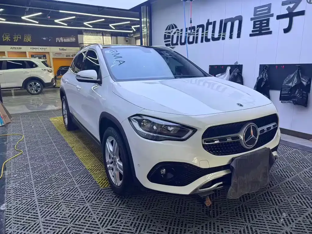 Mercedes-Benz GLA — фото 8