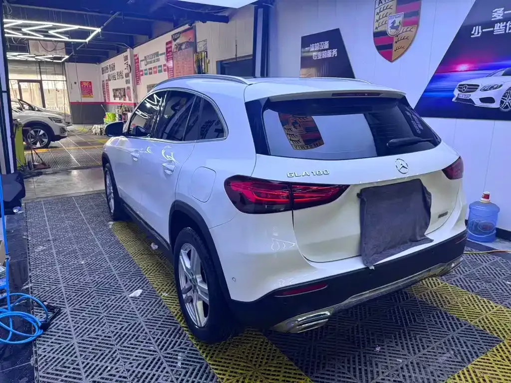 Mercedes-Benz GLA — фото 4
