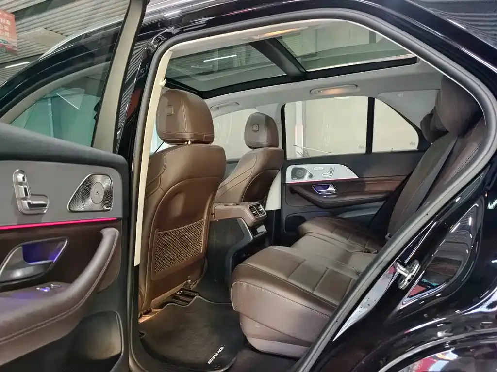 Mercedes-Benz GLE 2023 из CN, фото 2
