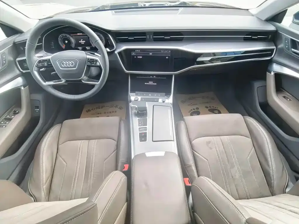 Audi A7L 2024 из CN, фото 10