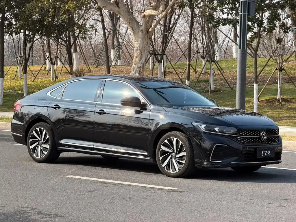 Volkswagen Passat 2022 из CN, фото 8