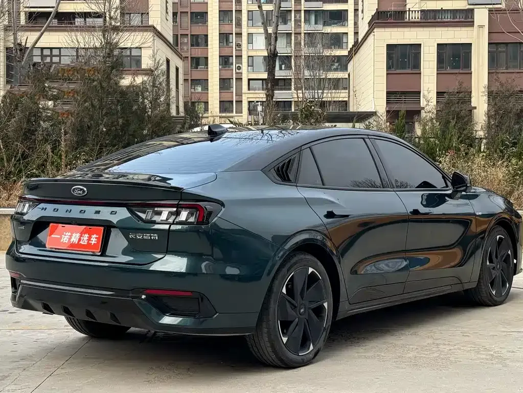 Ford Mondeo 2024 из CN, фото 9