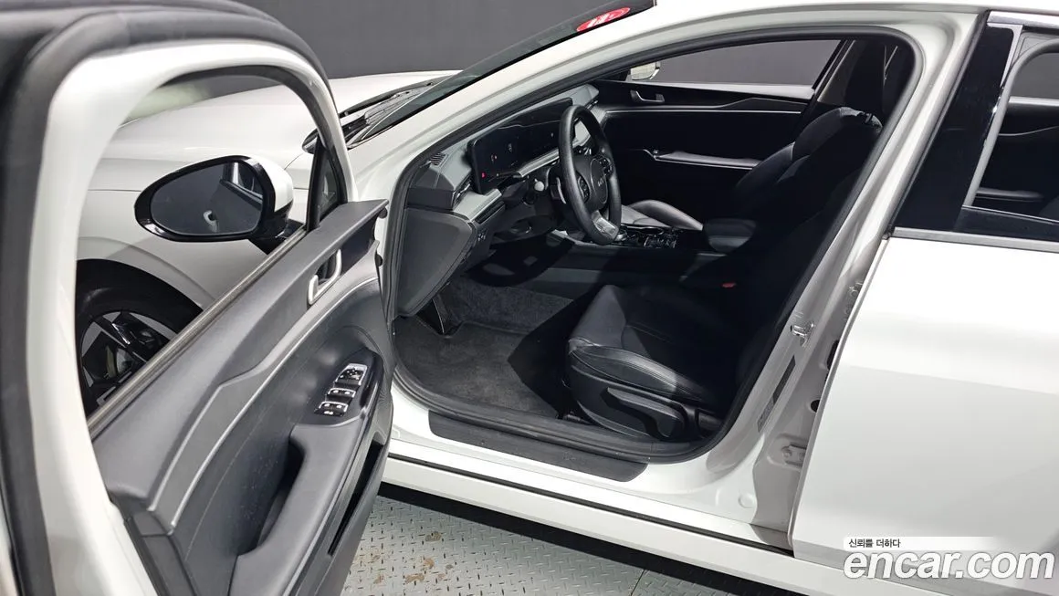 Kia K5 — фото 6