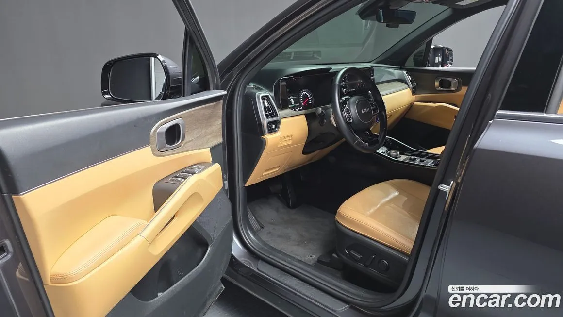 Kia Sorento — фото 6