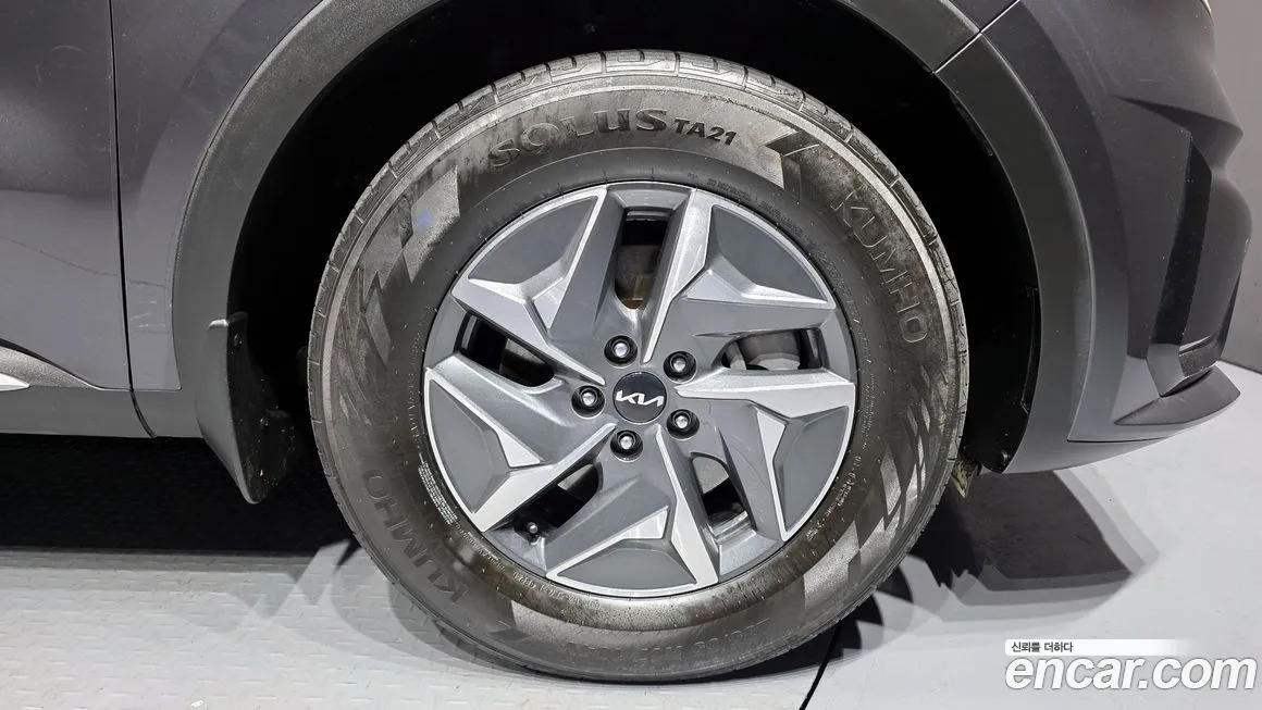 Kia Sorento — фото 10