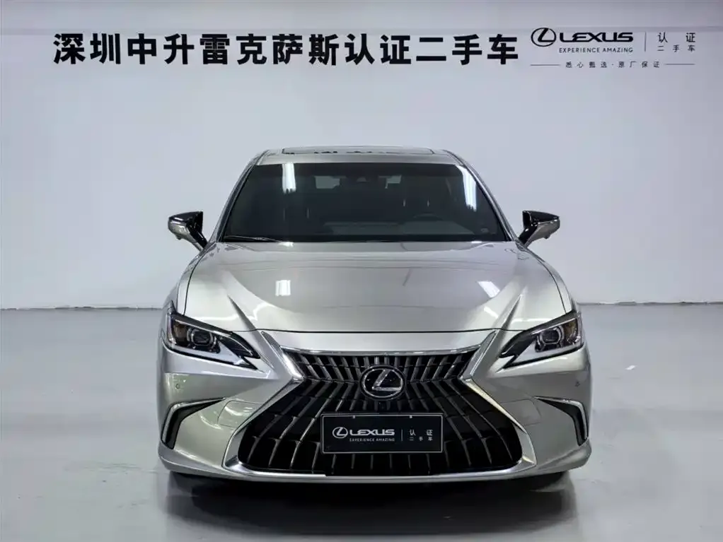 Lexus ES — фото 2
