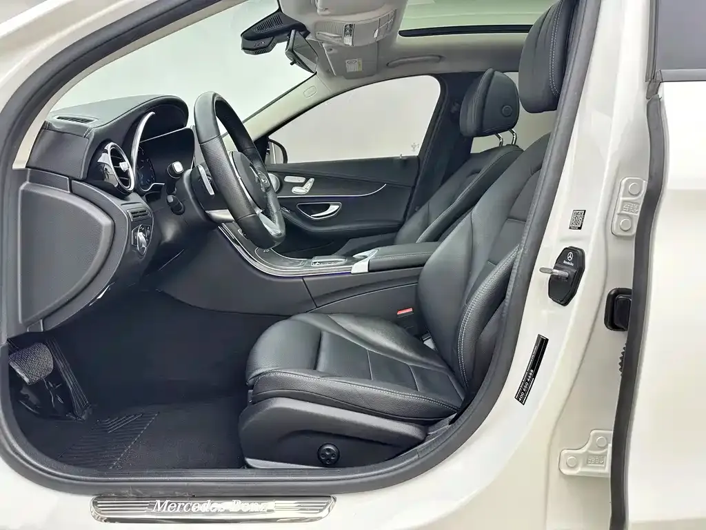 Mercedes-Benz C-Class 2021 из CN, фото 3