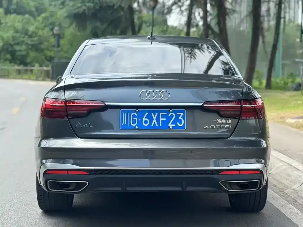Audi A4L — фото 5