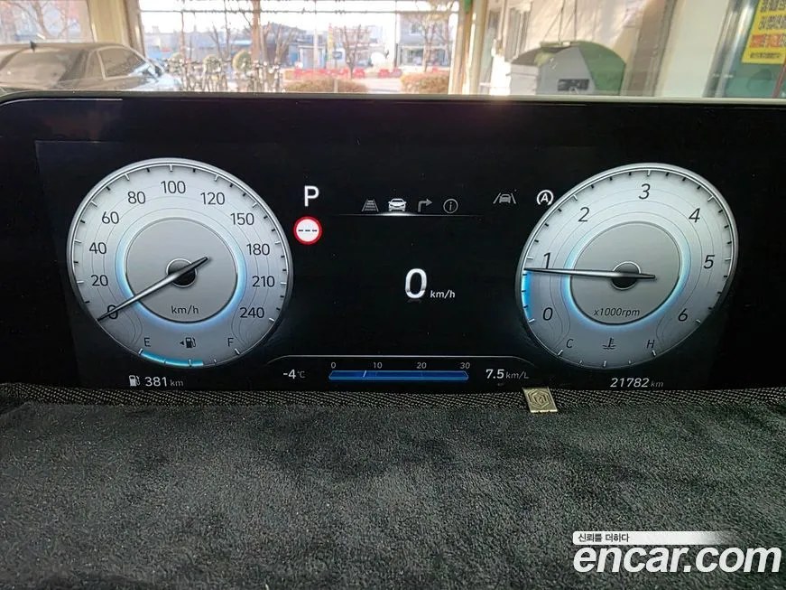 Hyundai Staria 2024 из KR, фото 6