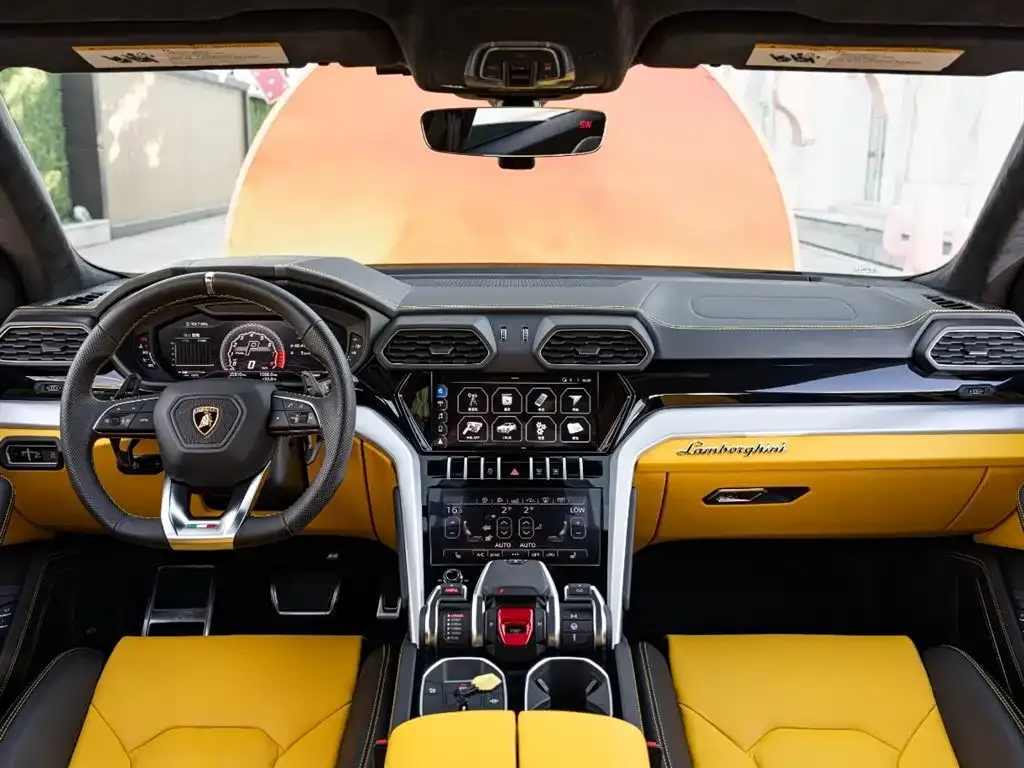 Lamborghini Urus — фото 5