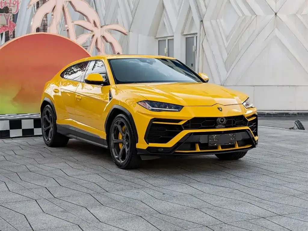 Lamborghini Urus — фото 7