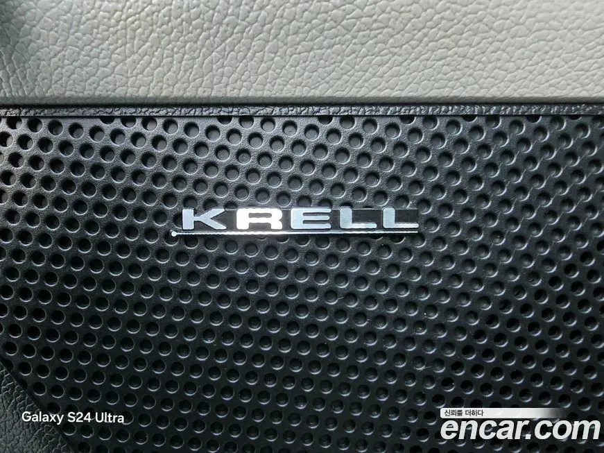 Kia Sorento — фото 9