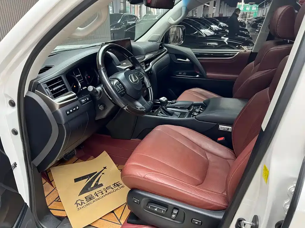 Lexus LX 2022 из CN, фото 8
