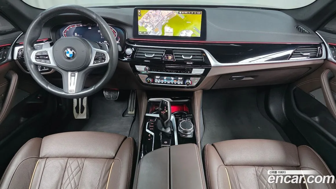 BMW 5-Series 2023 из KR, фото 10