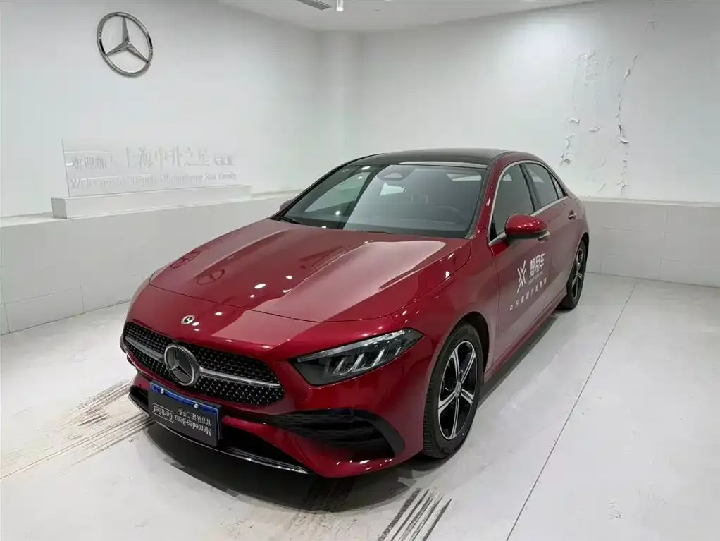 Mercedes-Benz A-Class 2023 из CN, фото 1