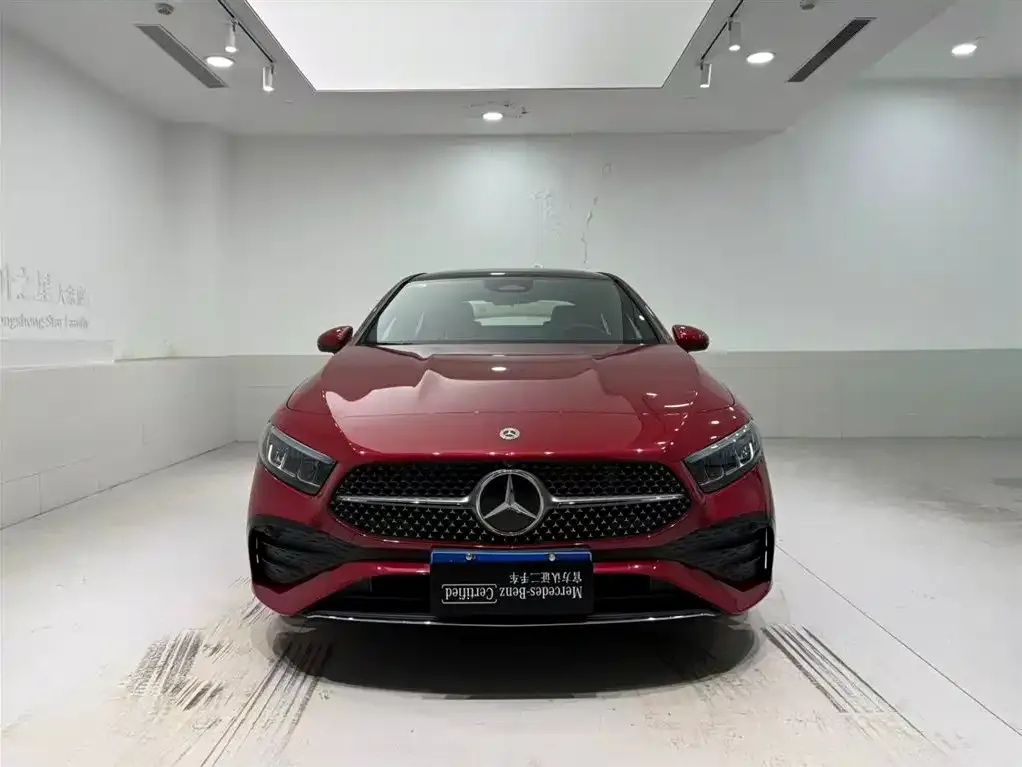 Mercedes-Benz A-Class 2023 из CN, фото 2