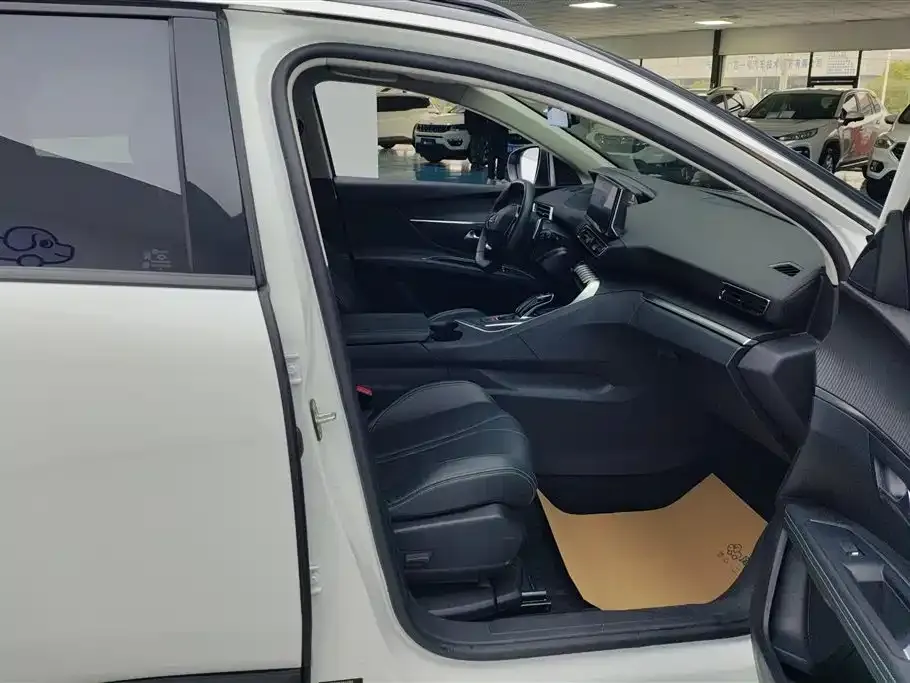 Peugeot 4008 2023 из CN, фото 5