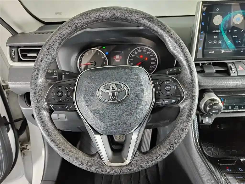Toyota Wildlander 2021 из CN, фото 10