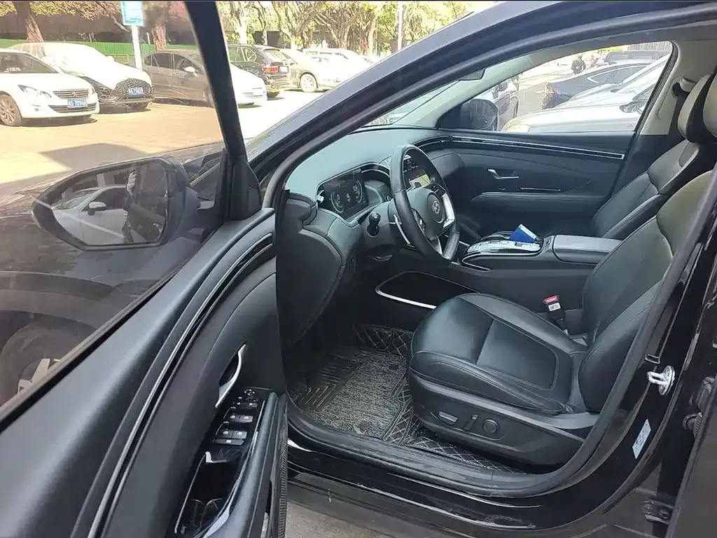 Hyundai Tucson — фото 8