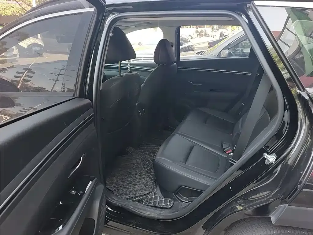 Hyundai Tucson — фото 6