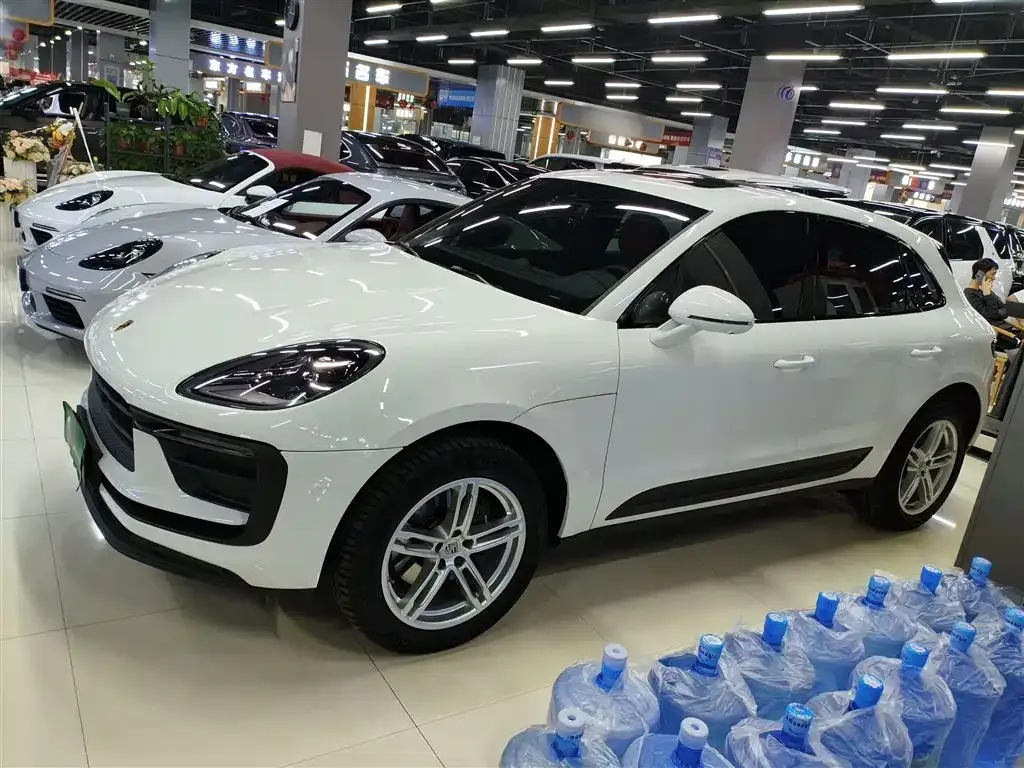 Porsche Macan — фото 9