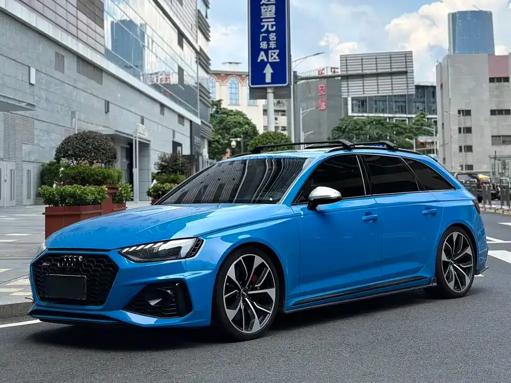 Audi RS 4 2021 из CN, фото 1