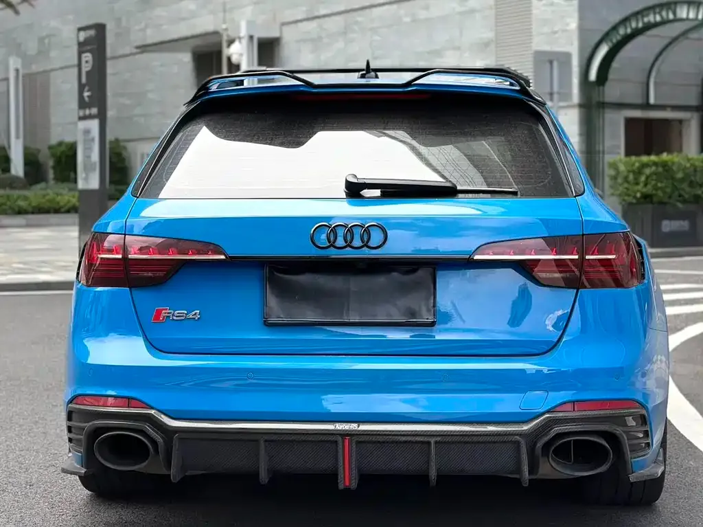 Audi RS 4 2021 из CN, фото 5