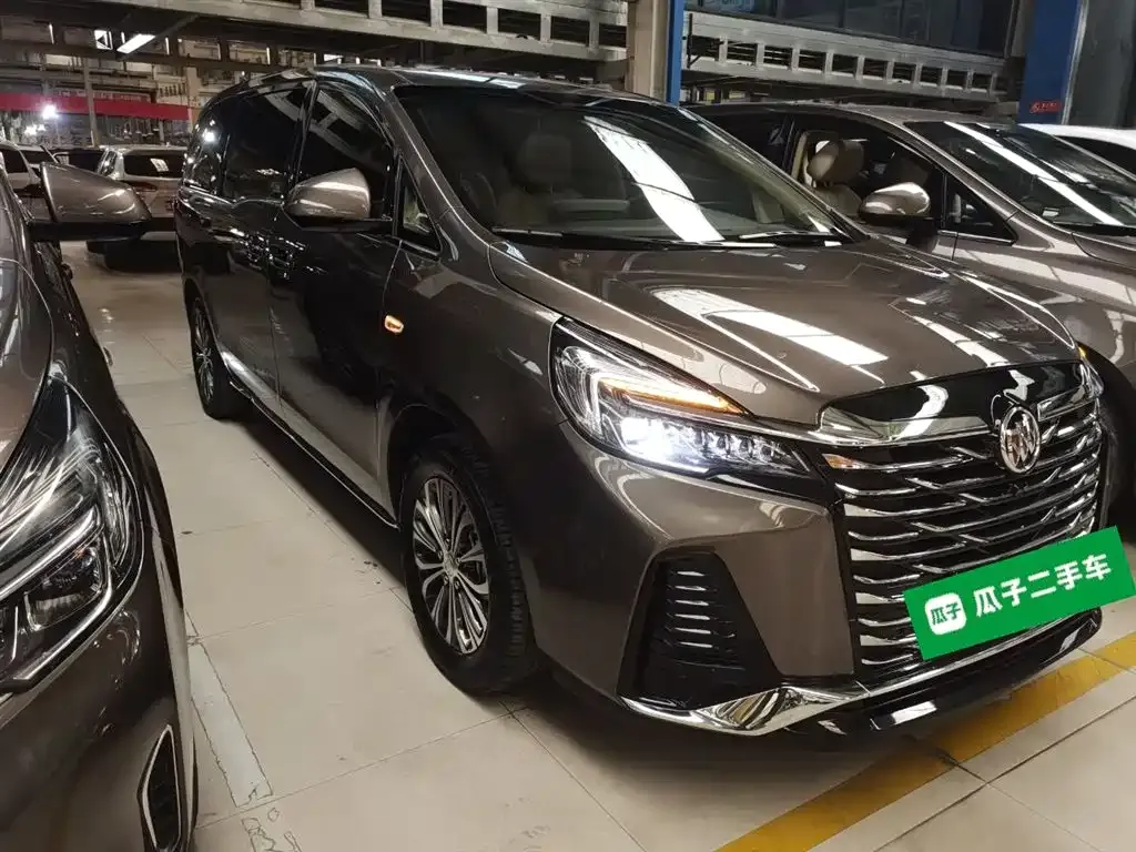 Buick GL8 2024 из CN, фото 4