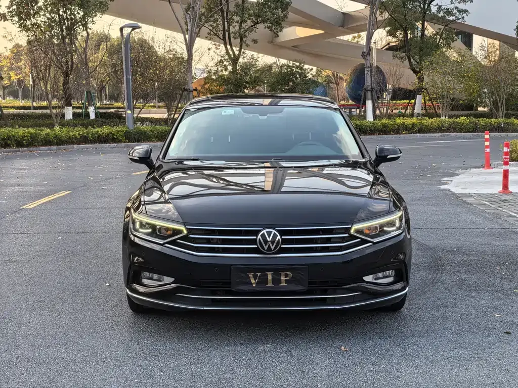 Volkswagen Magotan 2022 из CN, фото 8