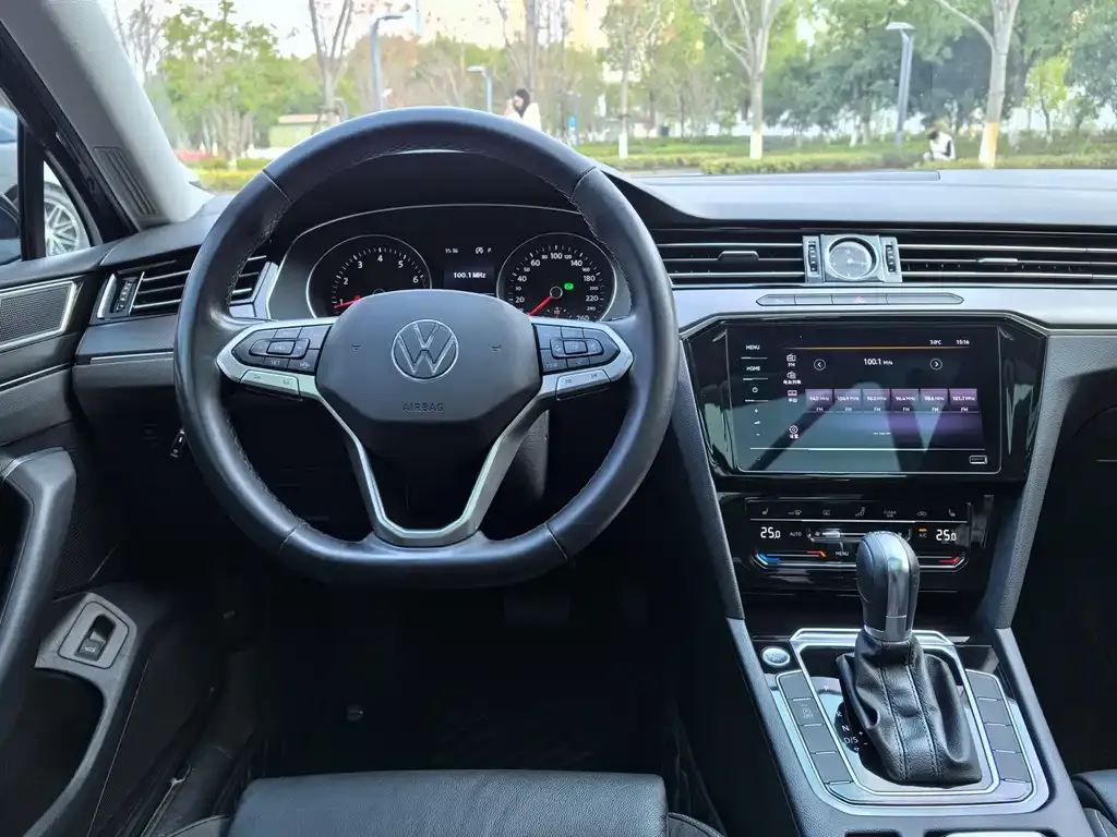 Volkswagen Magotan 2022 из CN, фото 4