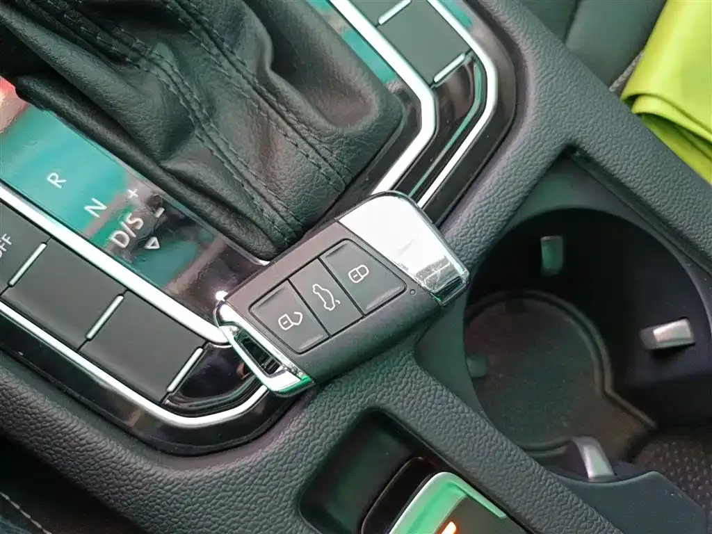 Volkswagen Magotan 2021 из CN, фото 4