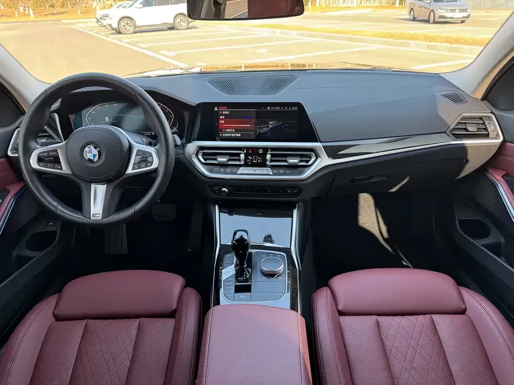 BMW 3 Series 2022 из CN, фото 10