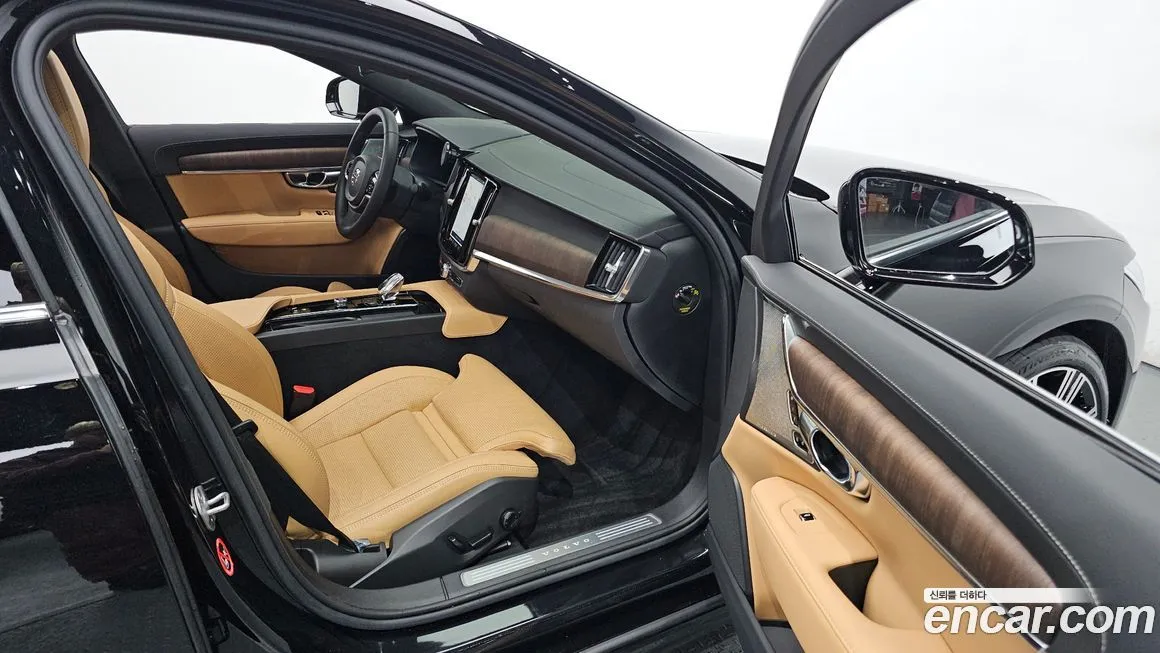 Volvo S90 2024 из KR, фото 6